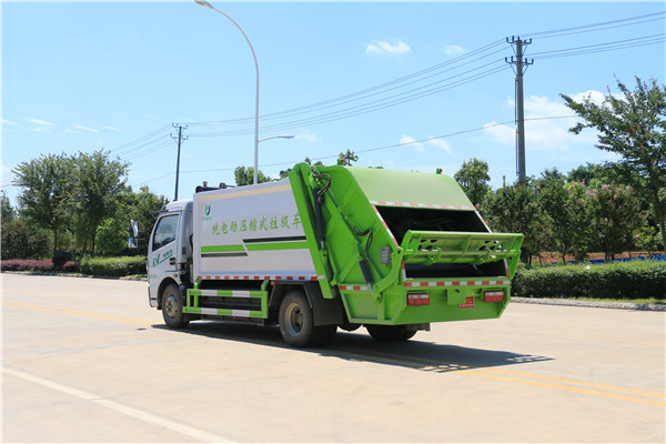 纯电动东风大多利卡压缩垃圾车