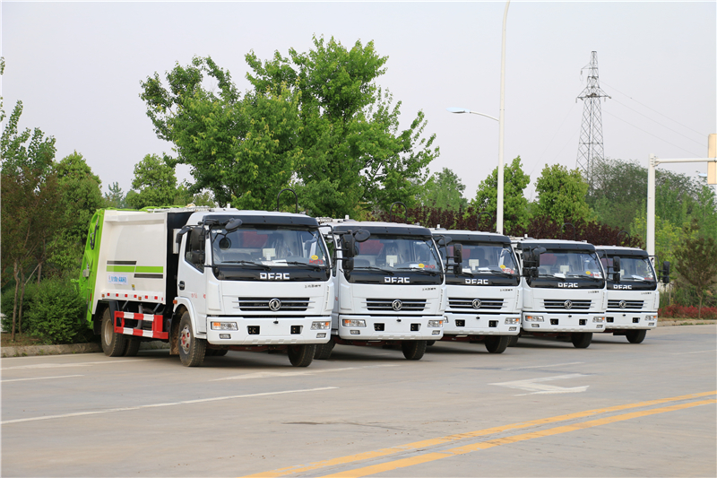 四川成都都江堰某环卫公司批量采购9方压缩车