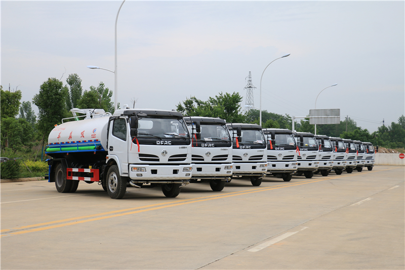 江苏无锡某畜牧局批量采购8方吸粪车