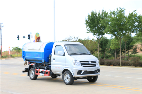 （汽油款）东风小康3方钩臂垃圾车